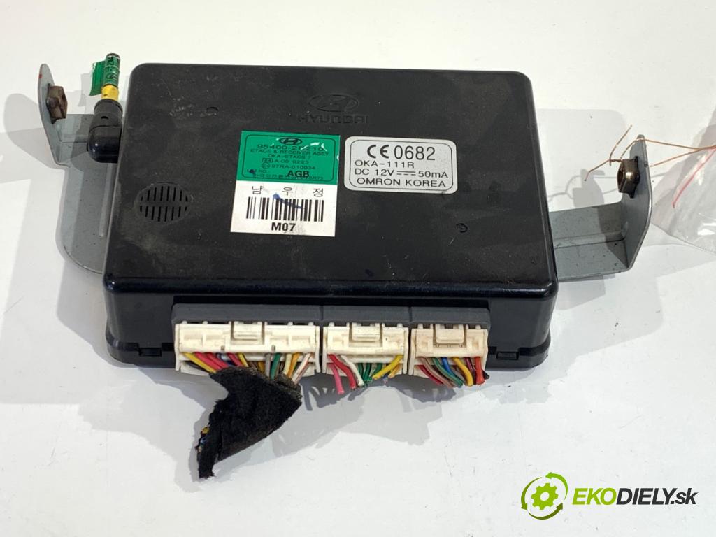 HYUNDAI TUCSON SUV 2005 104 kW 2.0 1975 modul komfortu 95400-2E210 (Komfortní modul)