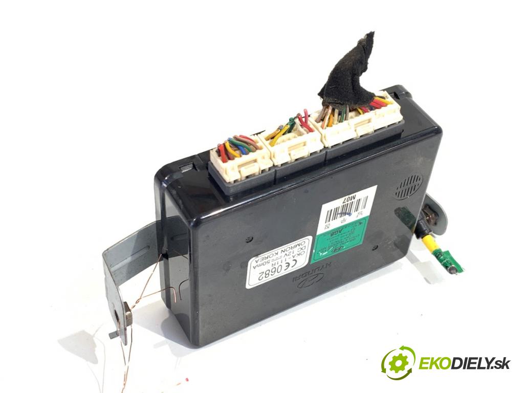 HYUNDAI TUCSON SUV 2005 104 kW 2.0 1975 modul komfortu 95400-2E210 (Komfortní modul)