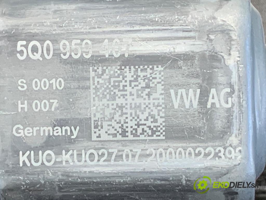 SKODA OCTAVIA IV Kombi 2020 85 kW 2.0 TDI 1968 Mechanizmus okna ľavy zad 5E3839655A