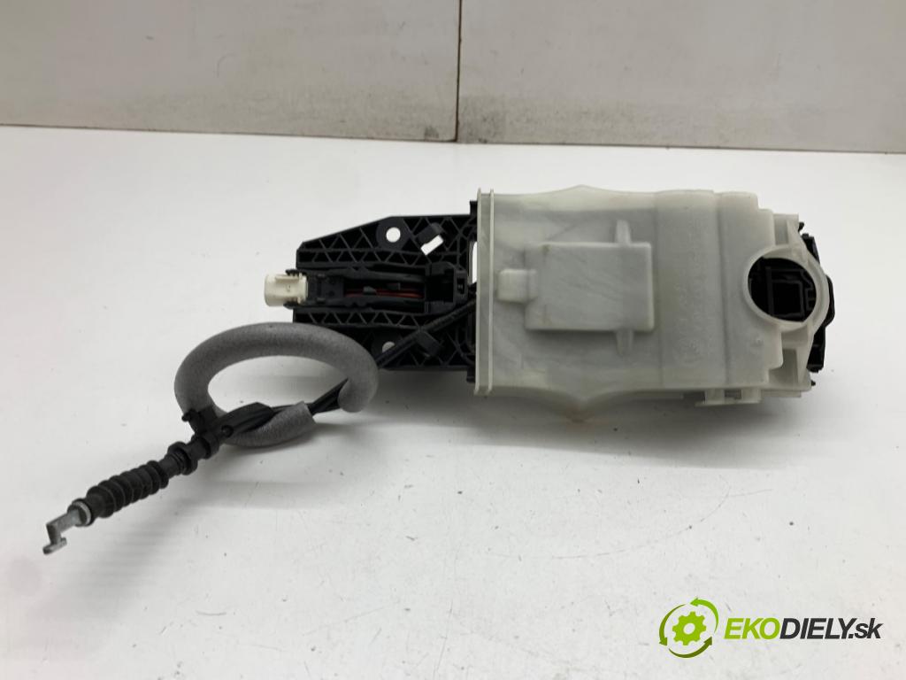 SKODA OCTAVIA IV Kombi 2020 85 kW 2.0 TDI 1968 Kľučka vonkajšia pravy zad 5E0837349A