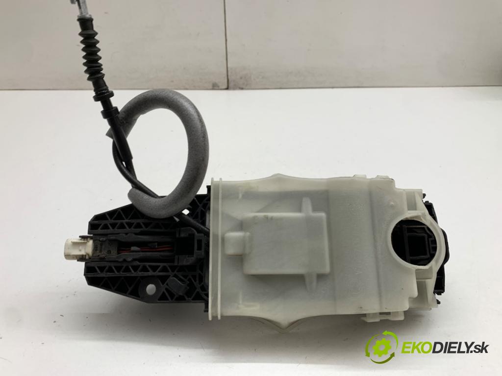 SKODA OCTAVIA IV Kombi 2020 85 kW 2.0 TDI 1968 Kľučka vonkajšia ľavy zad 5E0837349A