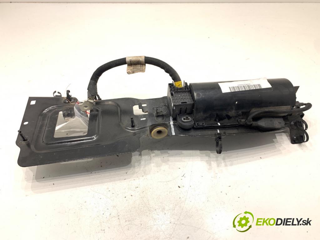OPEL GRANDLAND SUV 2018 88 kW 1.6 Turbo D (75) 1560 Modul START/STOP 9804849480