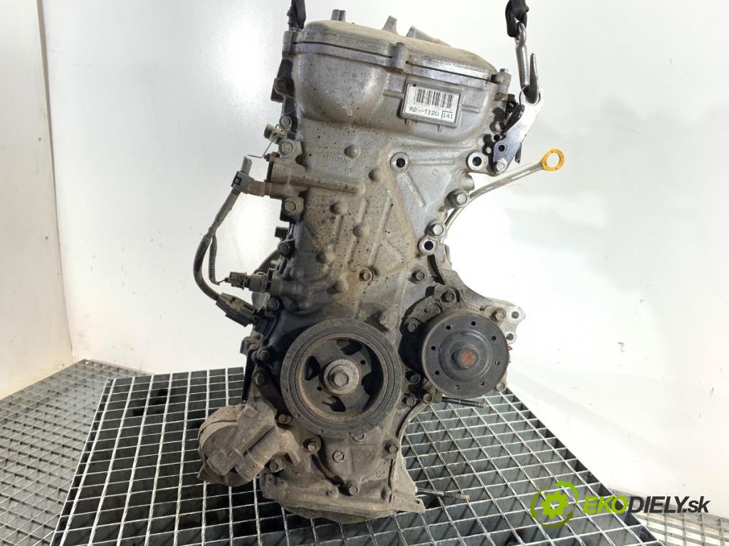 TOYOTA VERSO nadwozie wielkoprzestrzenne (MPV) 2014 108 kW 1.8 (ZGR21_) 1798 motor 2ZR (Motor)