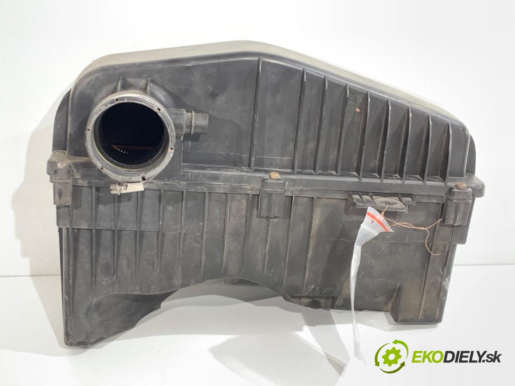PEUGEOT 301 sedan 2013 85 kW 1.6 VTi 115 1587 Obal filtra vzduchu 9680006180 (Obal vzduchového filtra)
