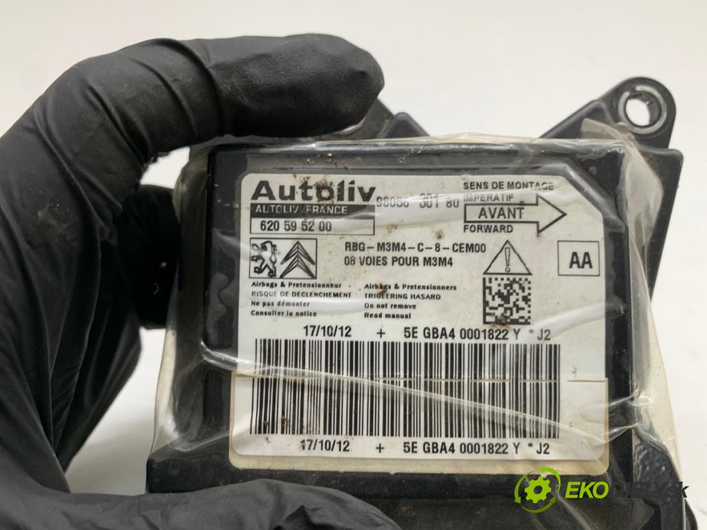 PEUGEOT 301 sedan 2013 85 kW 1.6 VTi 115 1587 senzor airbag 9805630180 (Snímač)