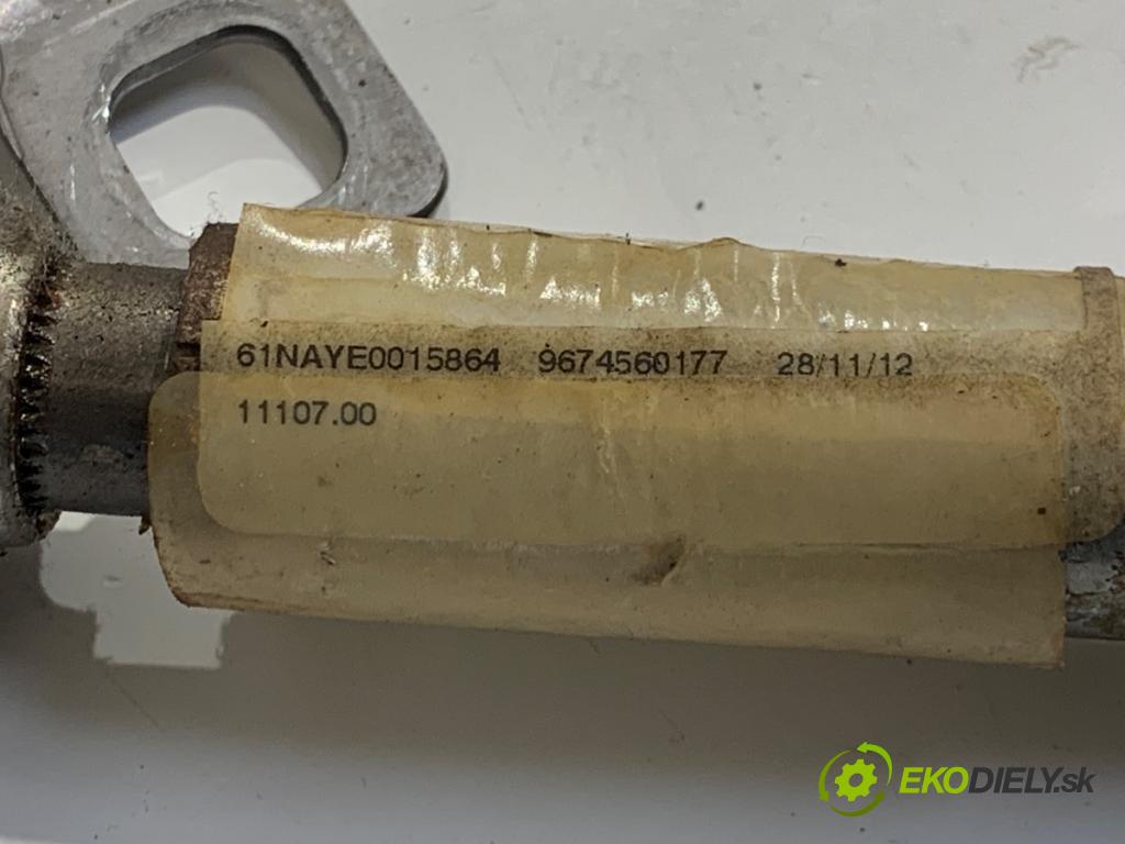 PEUGEOT 301 sedan 2013 85 kW 1.6 VTi 115 1587 Hriadeľ, tyč volantu 9674560177 (Tyč riadenia (volantu))
