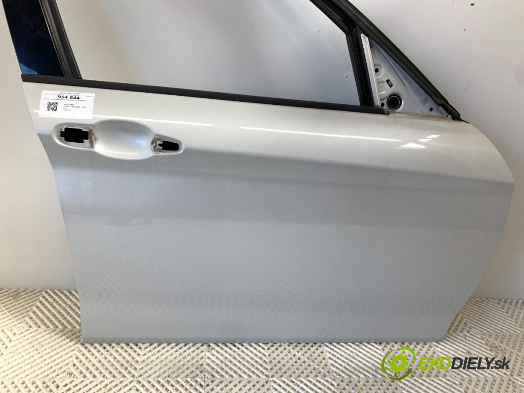 BMW F20 liftback 2011 100 kW 116 i 1598 Dvere pravy predný
