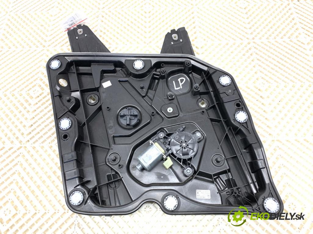 SKODA OCTAVIA IV Kombi 2020 85 kW 2.0 TDI 1968 Mechanizmus okna ľavy predný 5E0837655