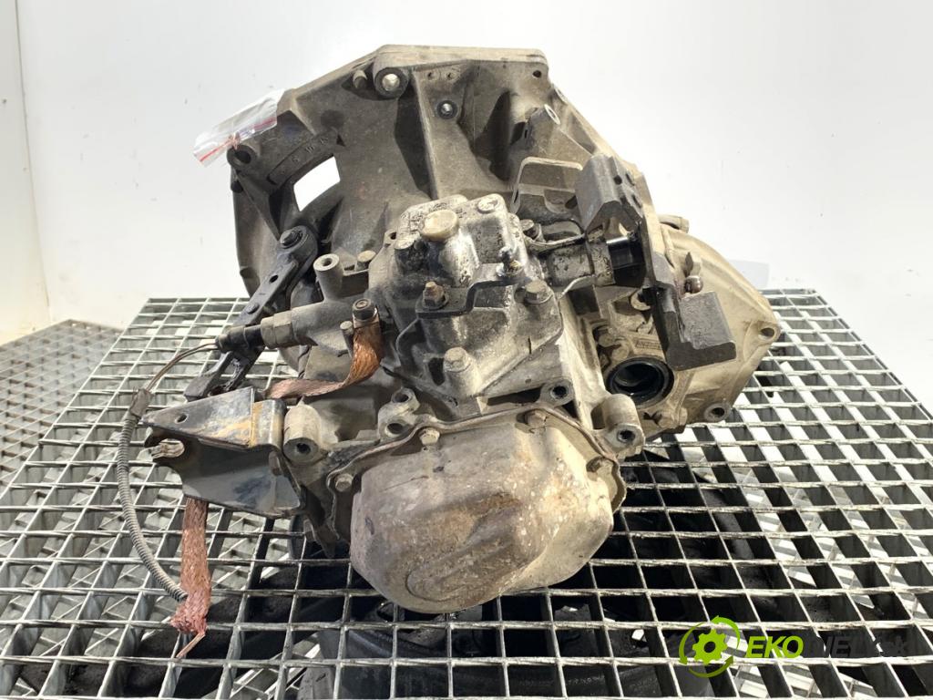 FIAT PANDA III liftback 2014 51 kW 1.2 (312PXA1A) 1242 převodovka 735027911 (Převodovka)