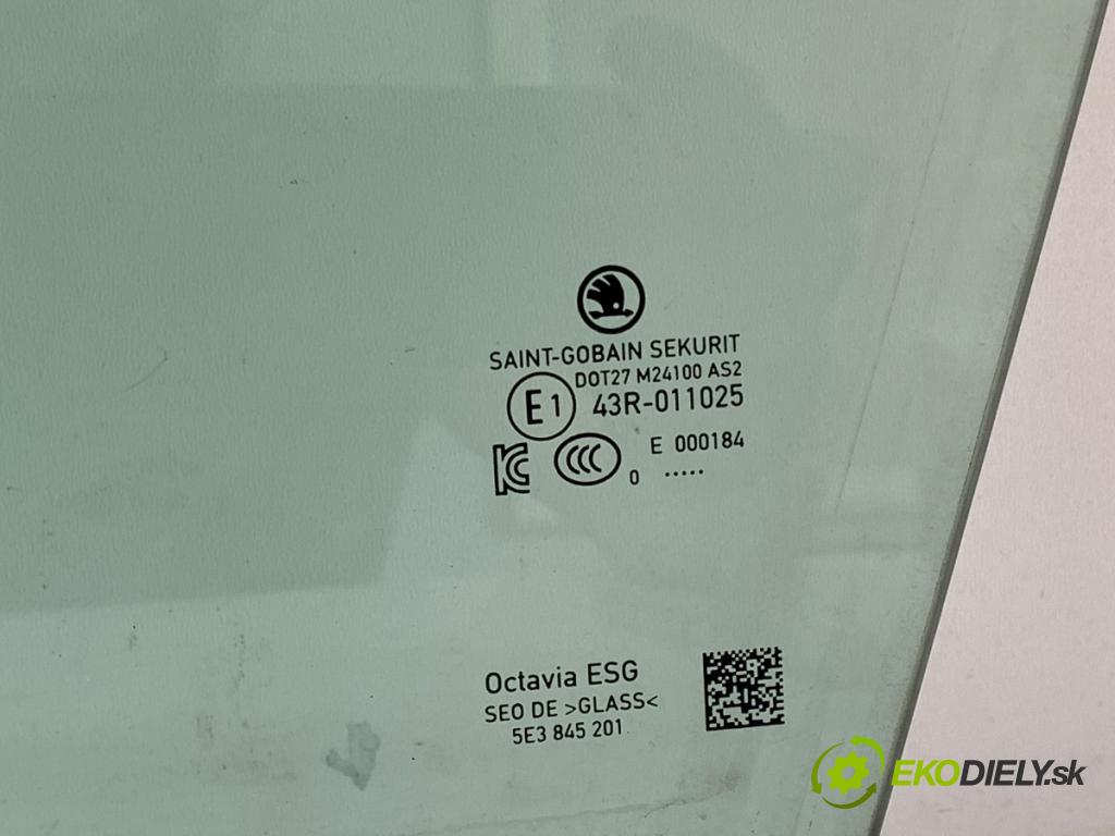 SKODA OCTAVIA IV Kombi 2020 85 kW 2.0 TDI 1968 okno levý přední část