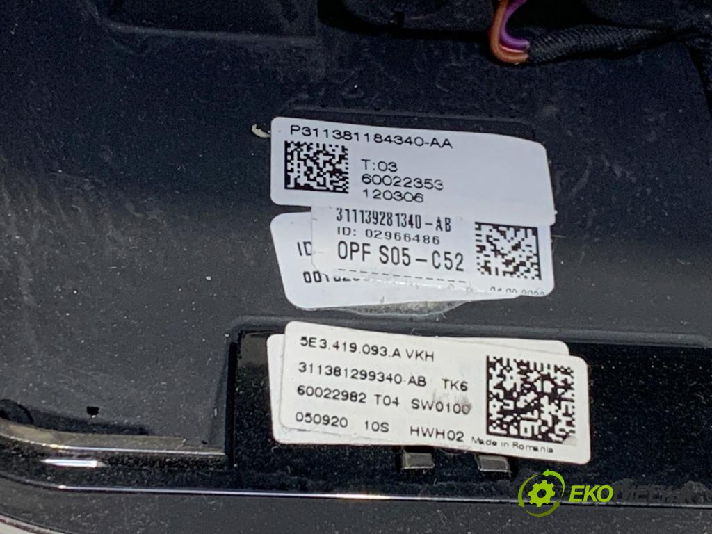 SKODA OCTAVIA IV Kombi 2020 85 kW 2.0 TDI 1968 Volant 5E3419093A (Volant)