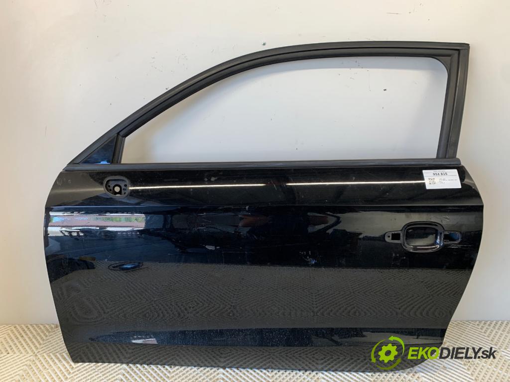 AUDI A1 8X liftback 2011 63 kW 1.2 TFSI 1197 dveře levý přední část LY9B 