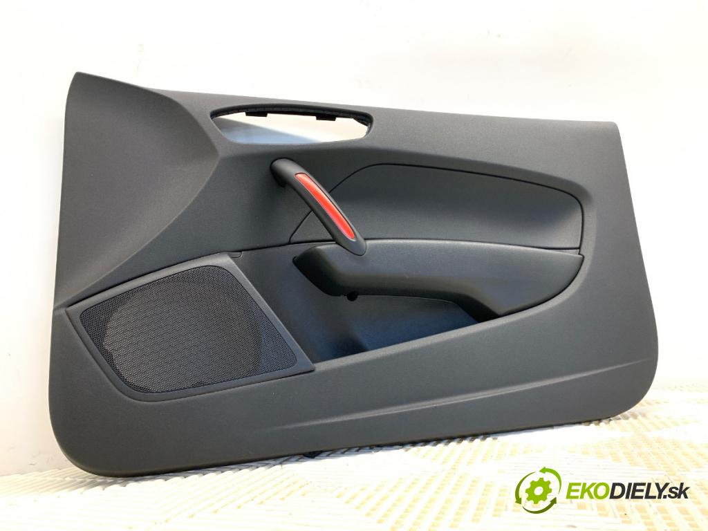AUDI A1 8X liftback 2011 63 kW 1.2 TFSI 1197 čalúnenie Dvere pravy predný