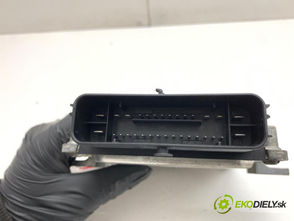 AUDI Q7 4M SUV 2021 170 kW 45 TDI Mild Hybrid quattro 2967 Modul SCR: 4M0907355E