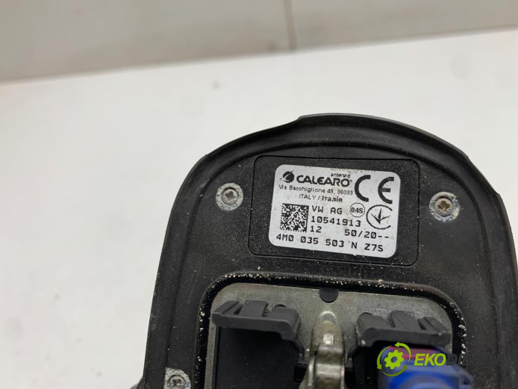 AUDI Q7 4M SUV 2021 170 kW 45 TDI Mild Hybrid quattro 2967 ANTENA 4M0035503N