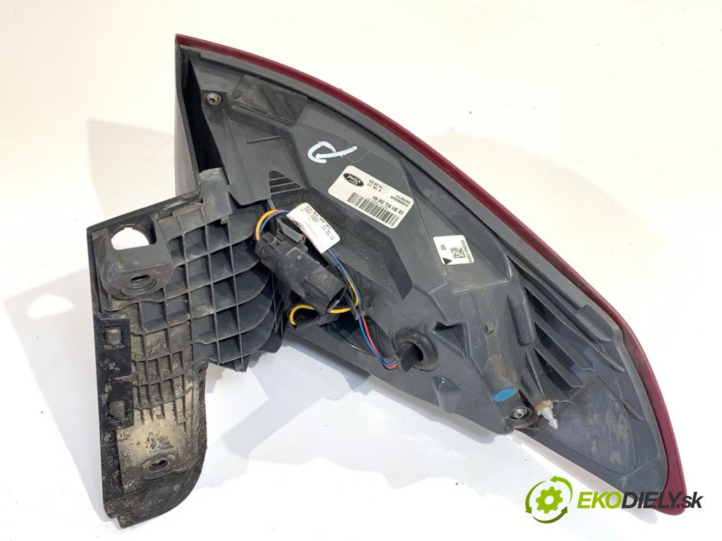 FORD MONDEO MK5 Kombi 2017 110 kW 2.0 TDCi 1998 světlo pravý zadní část DS73-13404-CH