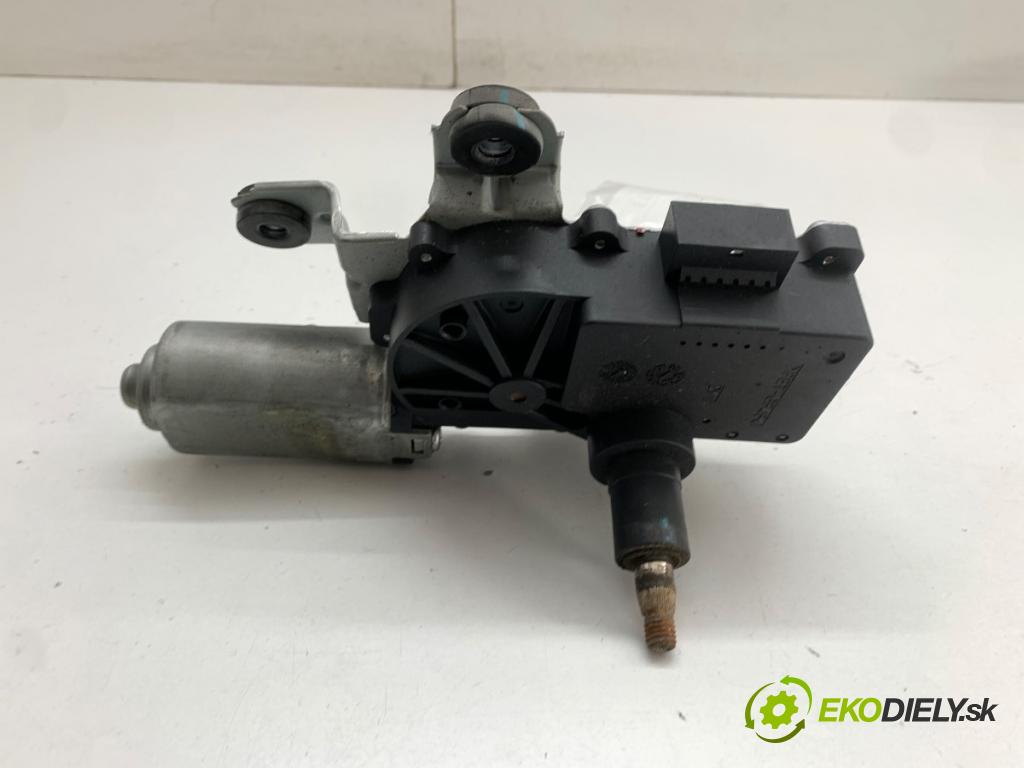 CHEVROLET CAPTIVA SUV 2007 100 kW 2.4 2405 motor stěračů zadní část 96627058