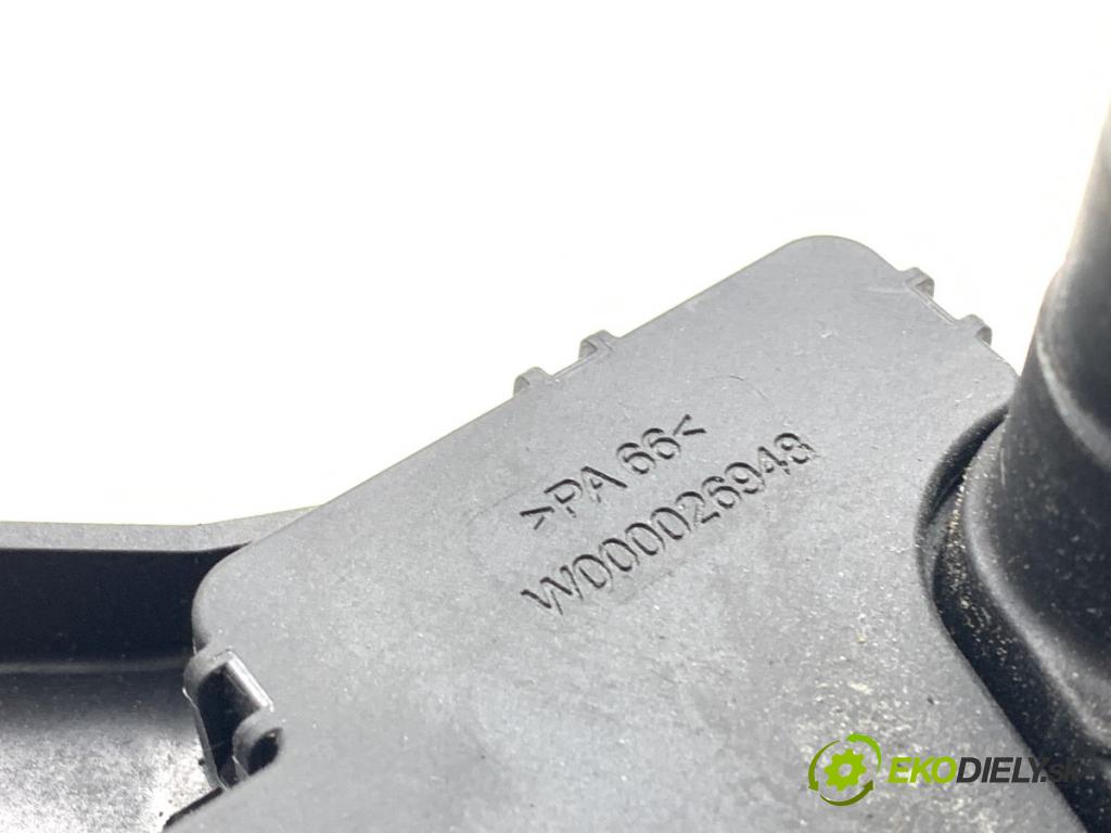 AUDI A1 8X liftback 2011 63 kW 1.2 TFSI 1197 Motor stieračov zad 4G9955711A