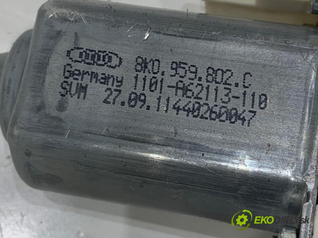 AUDI A1 8X liftback 2011 63 kW 1.2 TFSI 1197 Mechanizmus okna pravy predný 8X3837462