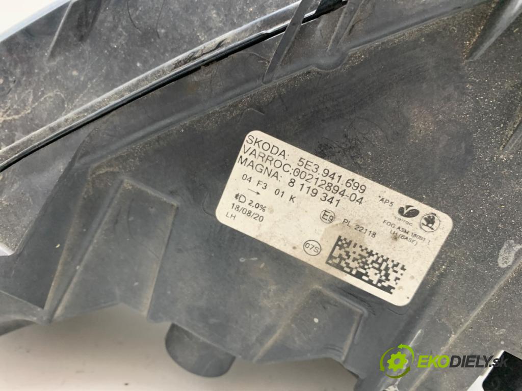 SKODA OCTAVIA IV Kombi 2020 85 kW 2.0 TDI 1968 hmlové svetlo, hmlovka levý přední část 5E3941699