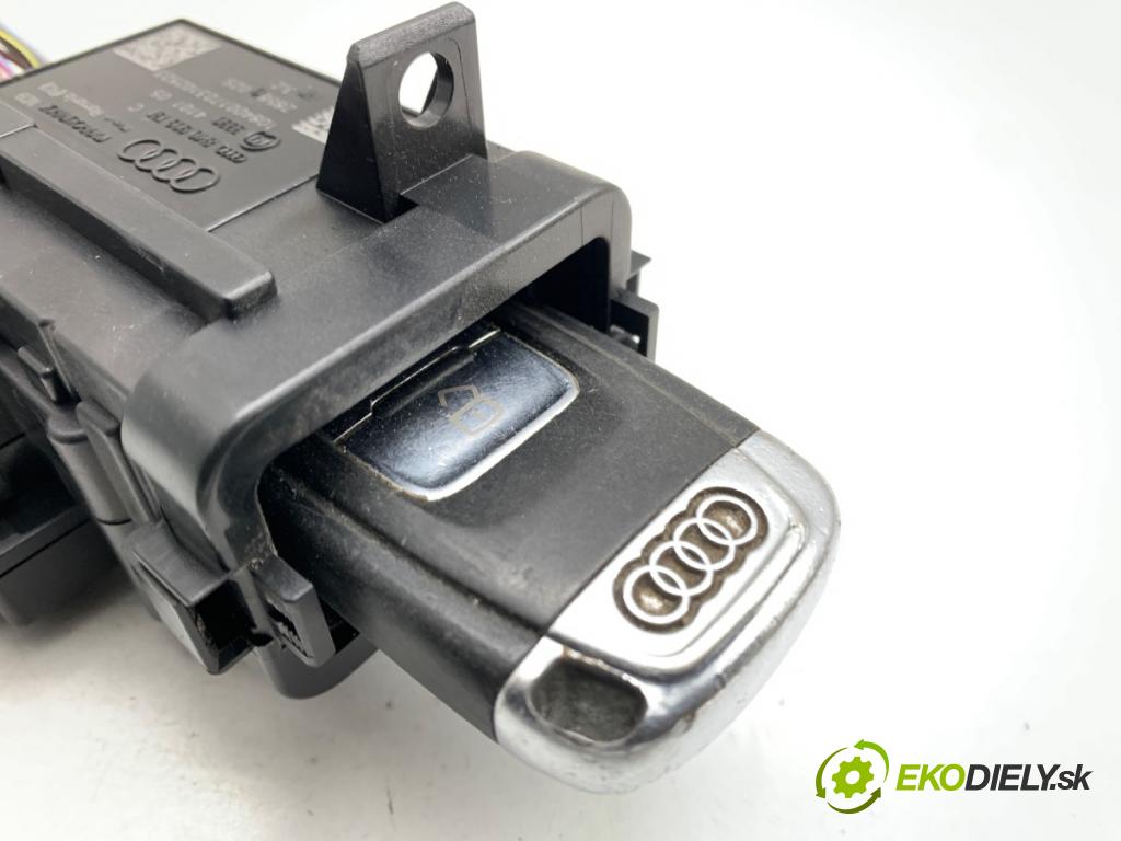 AUDI A4 B8 Kombi 2009 125 kW 2.0 TDI quattro 1968 spinačka 8K0909131C (Spínacia skrinka)