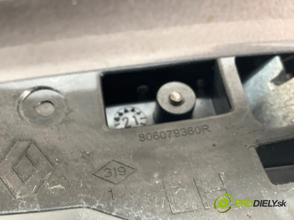 RENAULT KANGOO III Nadwozie pełne/minivan 2021 70 kW 1.5 Blue dCi 95 (FJAB) 1461 klika vnejší pravý zadní část