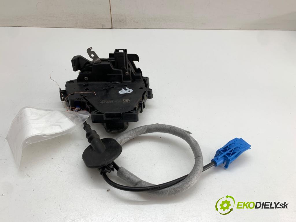 RENAULT KANGOO III Nadwozie pełne/minivan 2021 70 kW 1.5 Blue dCi 95 (FJAB) 1461 zámok Dvere pravy predný 805023672R