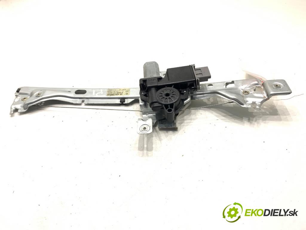 PEUGEOT 3008 nadwozie wielkoprzestrzenne (MPV) 2012 110 kW 2.0 HDi 150 / BlueHDi 150 1997 Mechanizmus okna pravy zad 9682808680