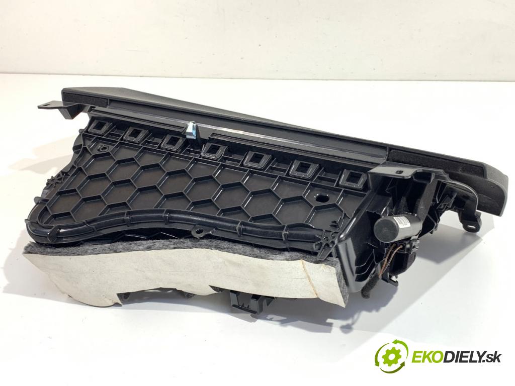 BMW F20 liftback 2011 100 kW 116 i 1598 přihrádka kastlík spolujezdce 72758410 (Přihrádka (kastlík))