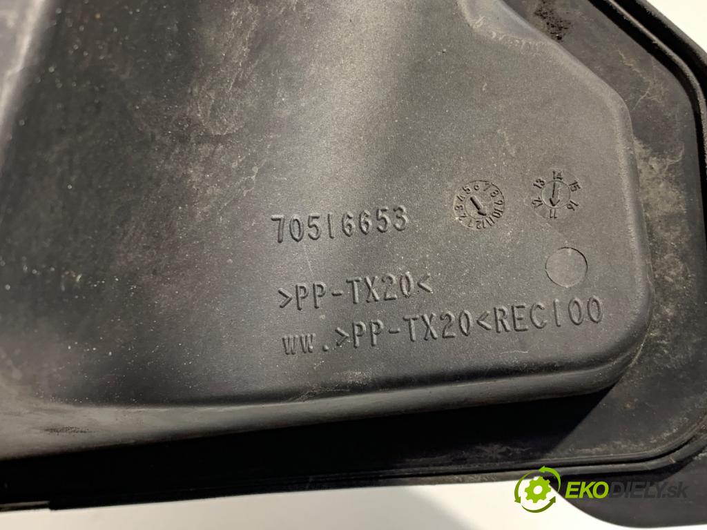 BMW F20 liftback 2011 100 kW 116 i 1598 Obal filtra vzduchu 7597582 (Obal vzduchového filtra)