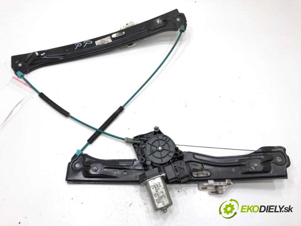BMW F20 liftback 2011 100 kW 116 i 1598 mechanismus okna pravý přední část 7242562