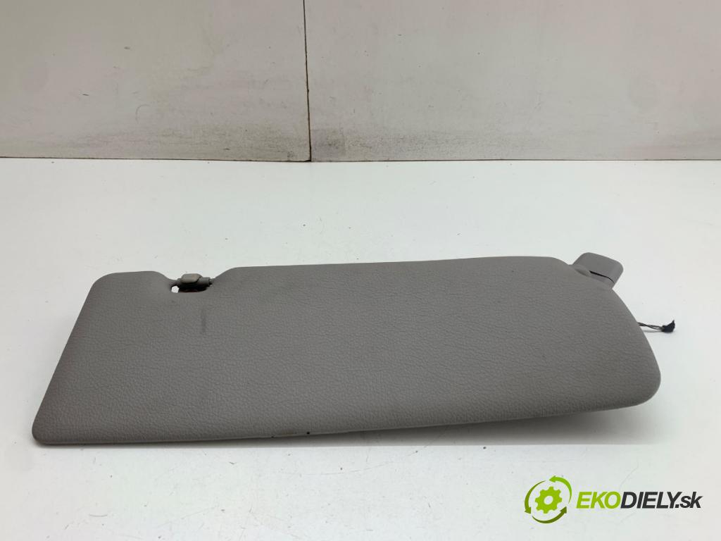 BMW F20 liftback 2011 100 kW 116 i 1598 clona sluneční levý