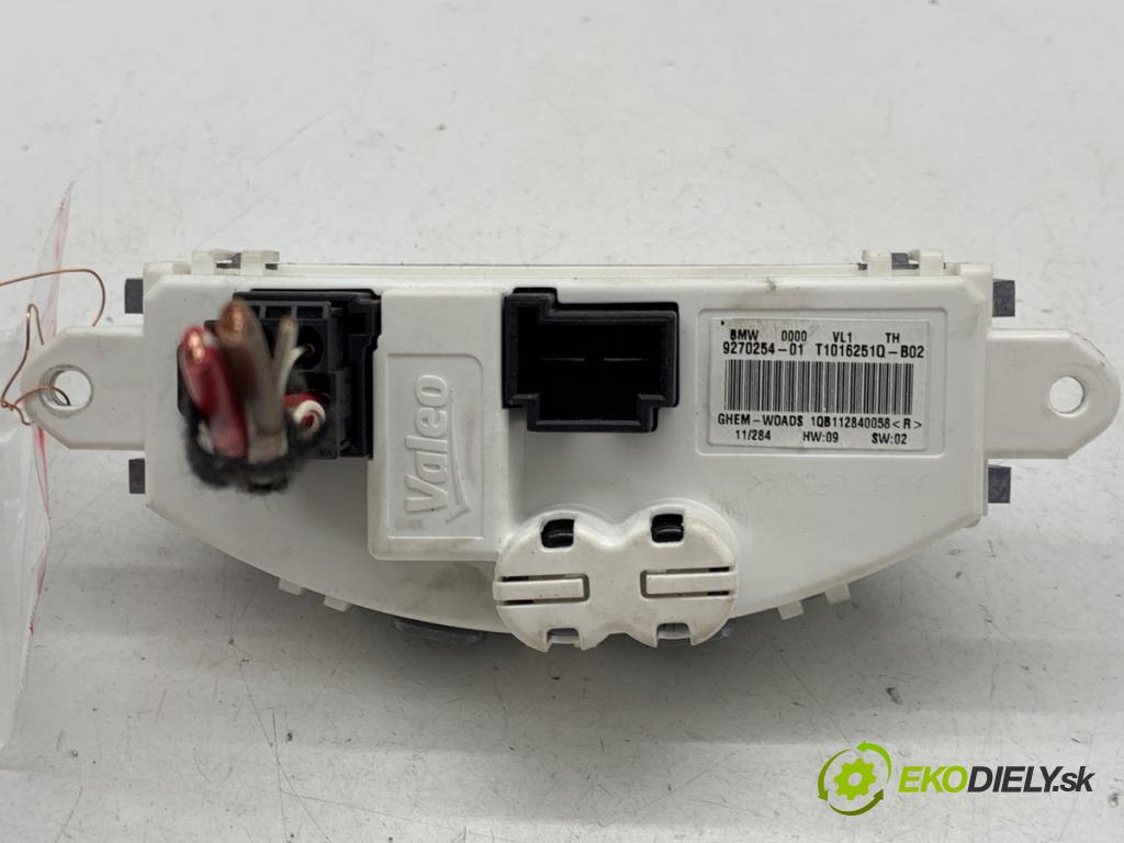 BMW F20 liftback 2011 100 kW 116 i 1598 odpor rezistor topení vzduchu 9270254 (Odpor topení)