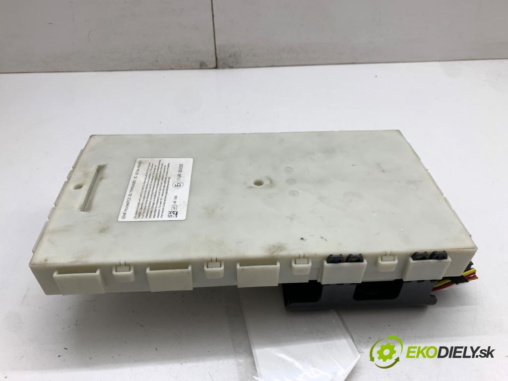 BMW F20 liftback 2011 100 kW 116 i 1598 Modul komfortu 9281830 (Modul komfortu)