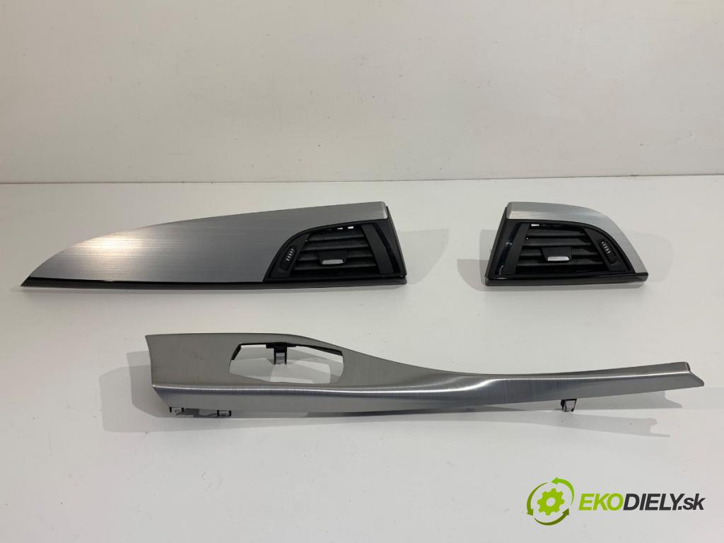 BMW F20 liftback 2011 100 kW 116 i 1598 lišty kryt  (Lišta)