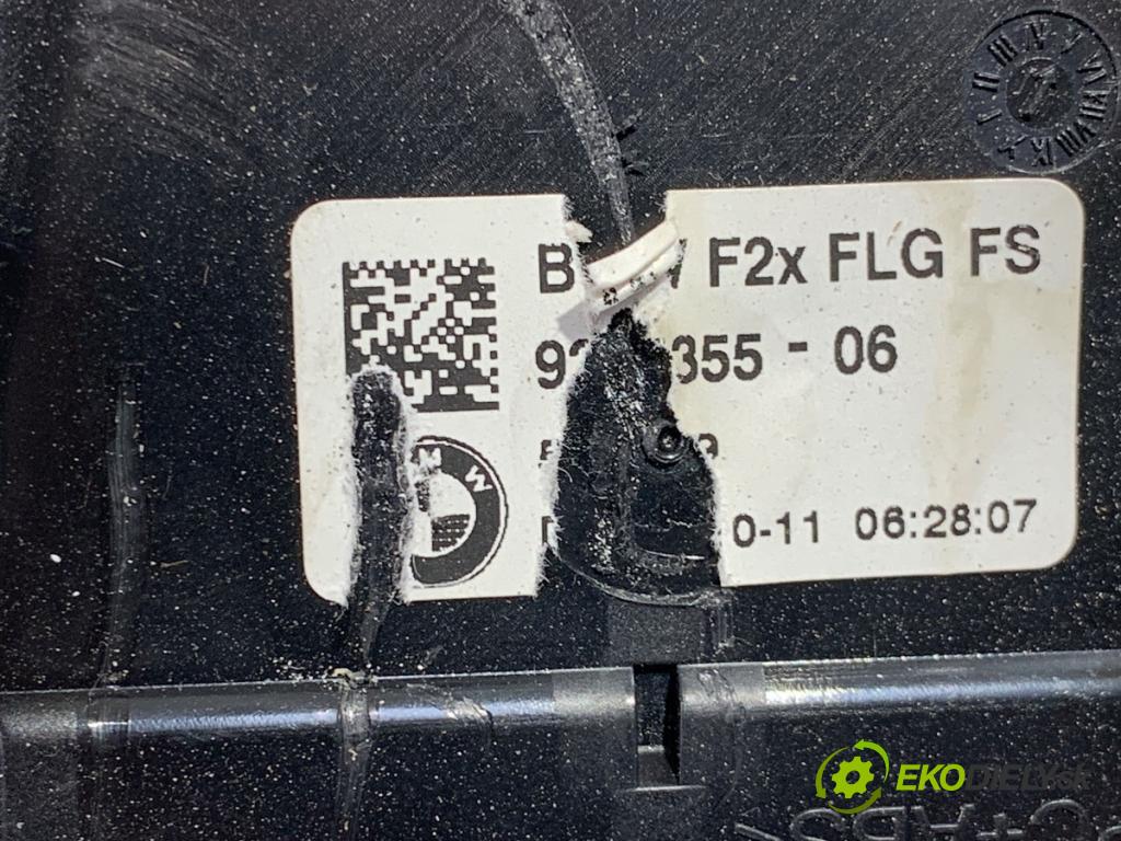 BMW F20 liftback 2011 100 kW 116 i 1598 lišty kryt (Lišta)