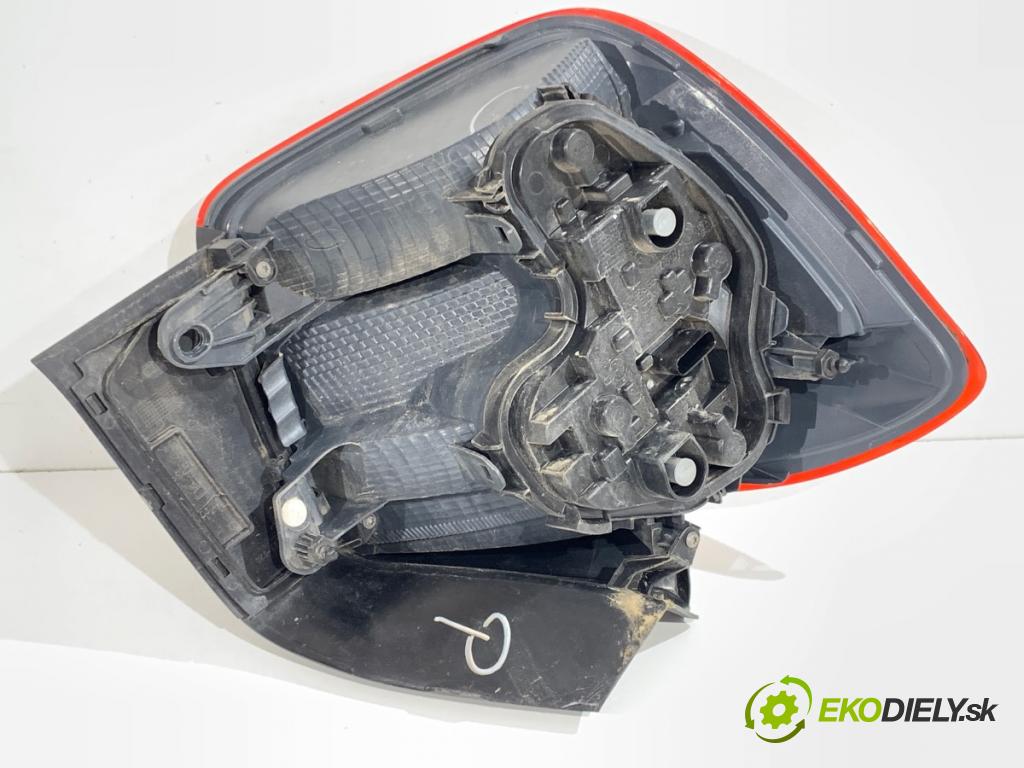 BMW F20 liftback 2011 100 kW 116 i 1598 Svetlo pravy zad 7297020