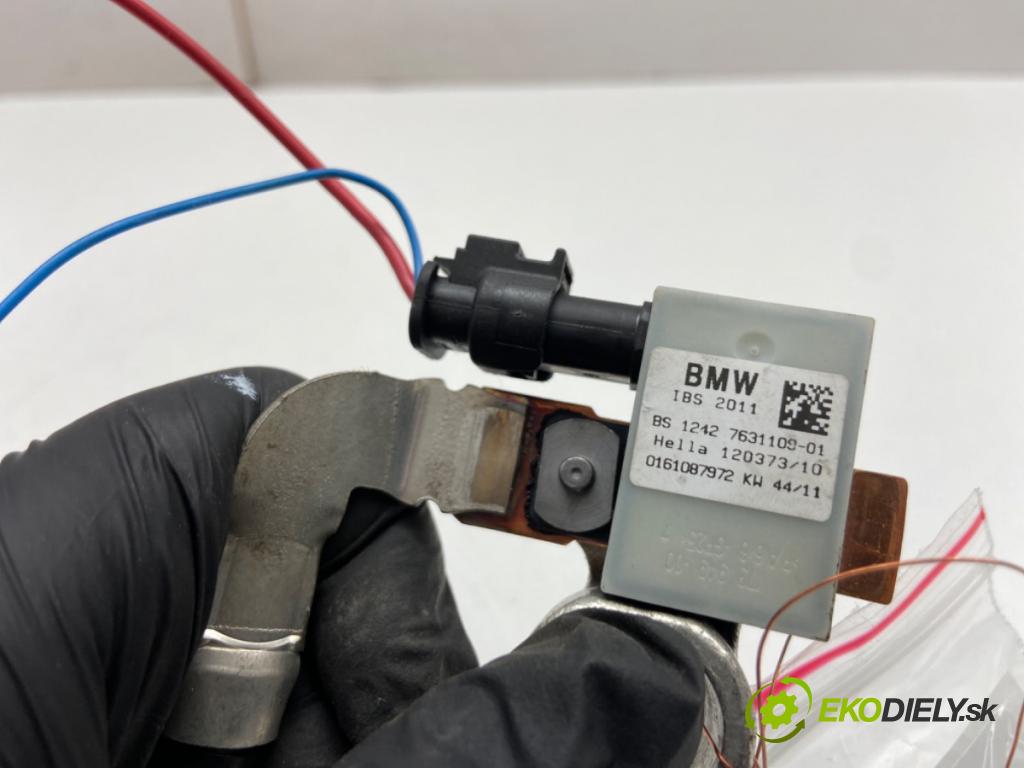 BMW F20 liftback 2011 100 kW 116 i 1598 svorka MINUS 7631109