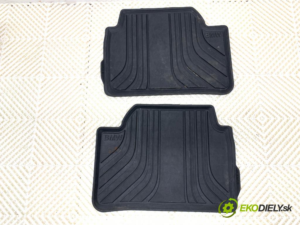 BMW F20 liftback 2011 100 kW 116 i 1598 kobereček 2210208