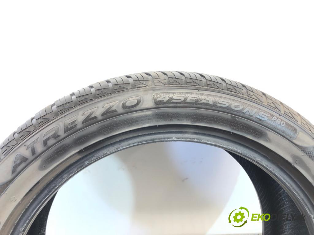 --- --- PNEUMATIKY: zima 2X 235/45 R18 SAILUN: