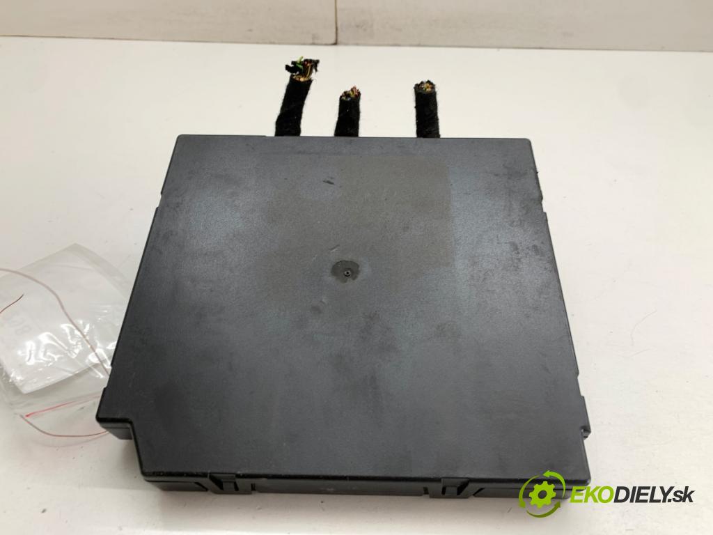 AUDI A1 8X liftback 2011 63 kW 1.2 TFSI 1197 modul komfortu BCM 8X0907063G