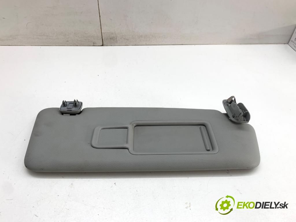 AUDI A1 8X liftback 2011 63 kW 1.2 TFSI 1197 clona sluneční levý 