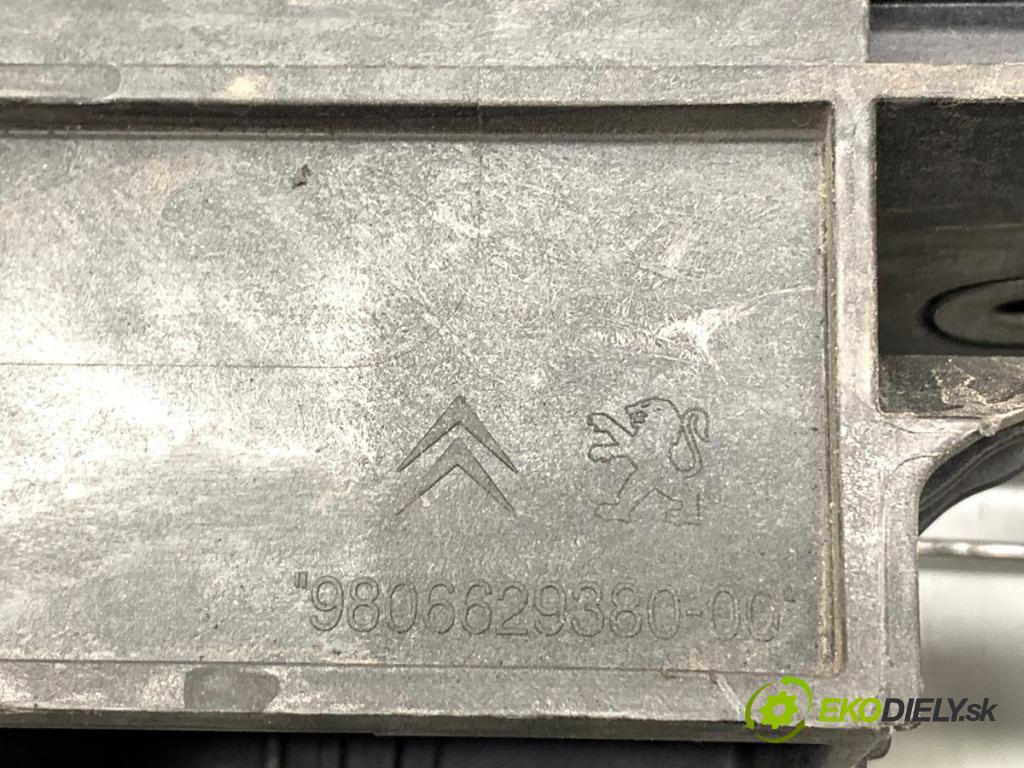 CITROEN C4 PICASSO II nadwozie wielkoprzestrzenne (MPV) 2013 115 kW 1.6 THP 155 1598 Výstuha horná 9806629380 (Výstuha)