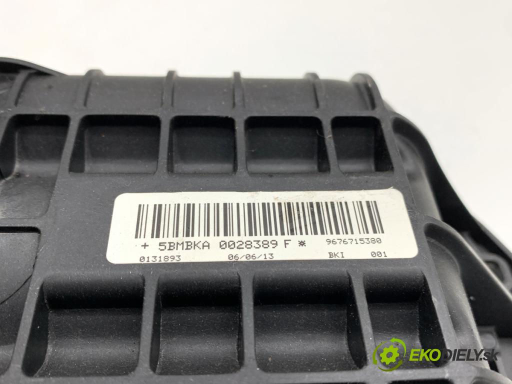 CITROEN C4 PICASSO II nadwozie wielkoprzestrzenne (MPV) 2013 115 kW 1.6 THP 155 1598 AirBag spolujazdca 9676715380 (Airbag)