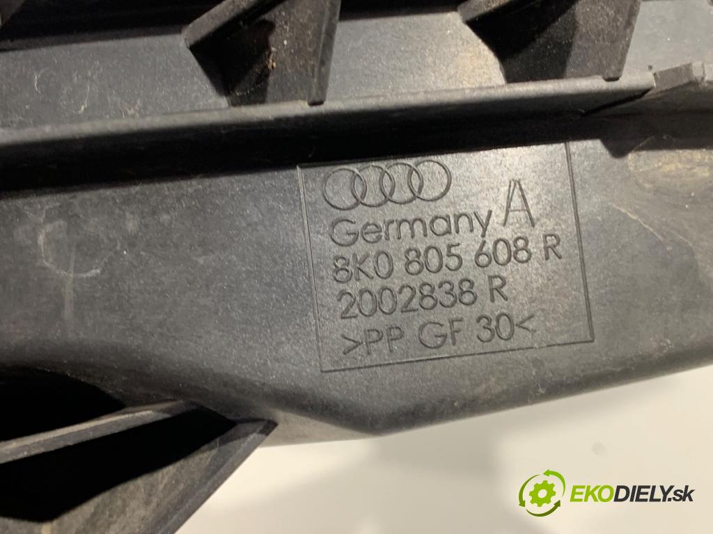 AUDI A4 B8 Kombi 2009 125 kW 2.0 TDI quattro 1968 úchyt světla pravý 8K0805608R