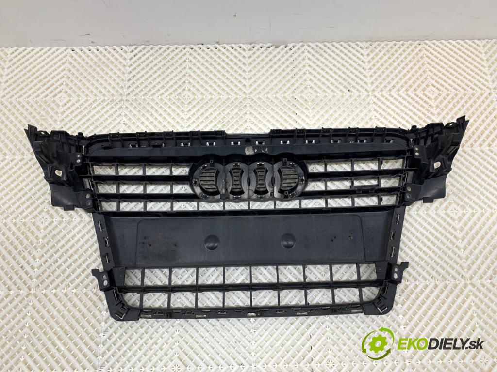AUDI A4 B8 Kombi 2009 125 kW 2.0 TDI quattro 1968 Mriežka maska 8K0853651 (Mriežka predná (maska chladiča))