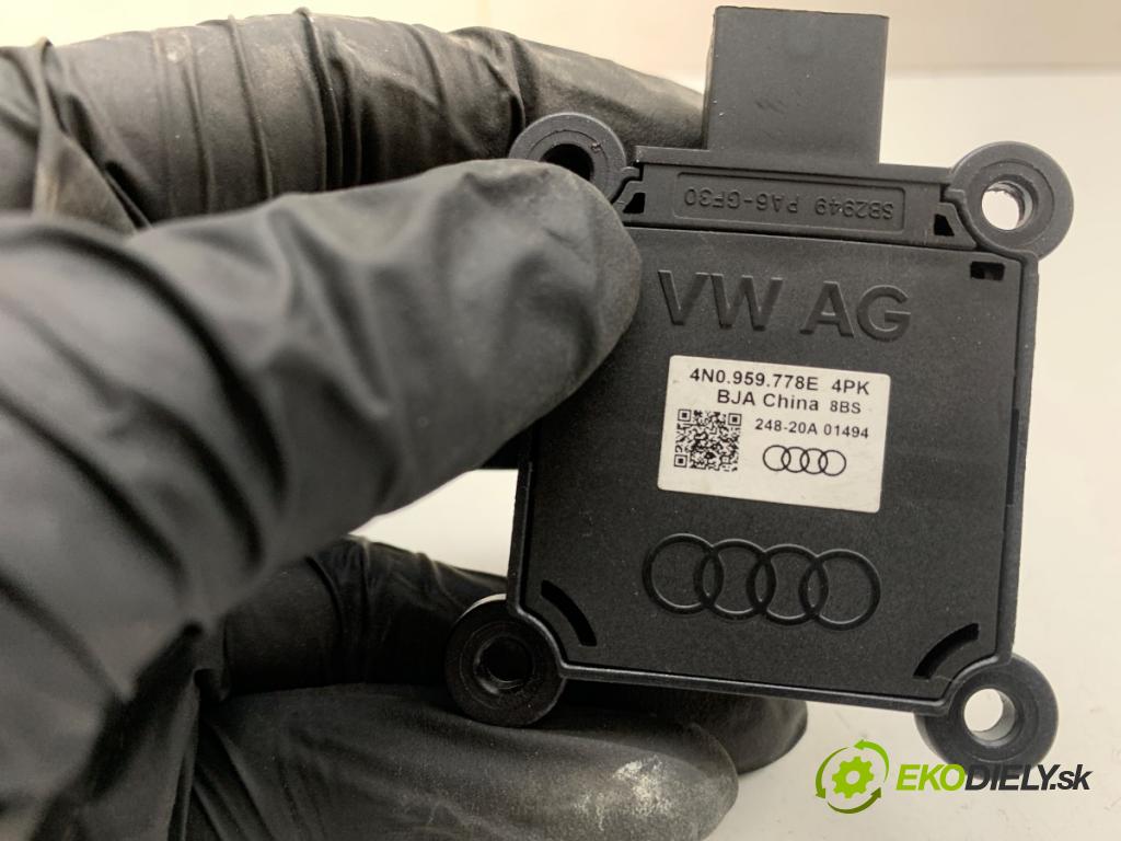 AUDI Q7 4M SUV 2021 170 kW 45 TDI Mild Hybrid quattro 2967 přepínač sedačky levý 4N0959747D