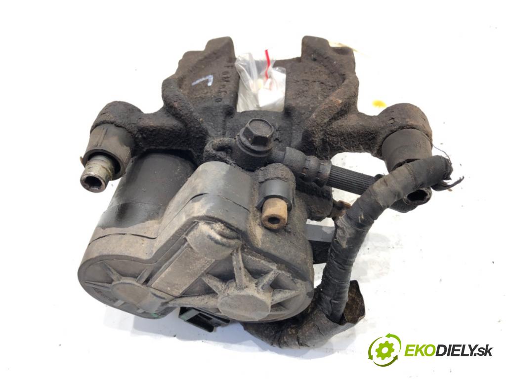 FORD MONDEO MK5 Kombi 2017 110 kW 2.0 TDCi 1998 Brzdič strmeň ľavy zad