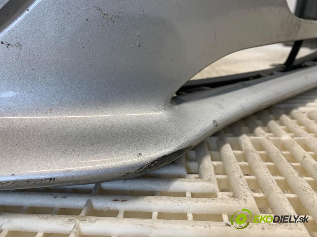 AUDI A4 B8 Kombi 2012 105 kW 2.0 TDI 1968 Nárazník predný LIFT