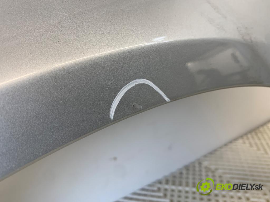 AUDI A4 B8 Kombi 2012 105 kW 2.0 TDI 1968 Blatník ľavy predný